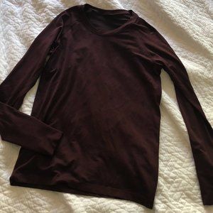 Lulu lemon burgundy longsleeve